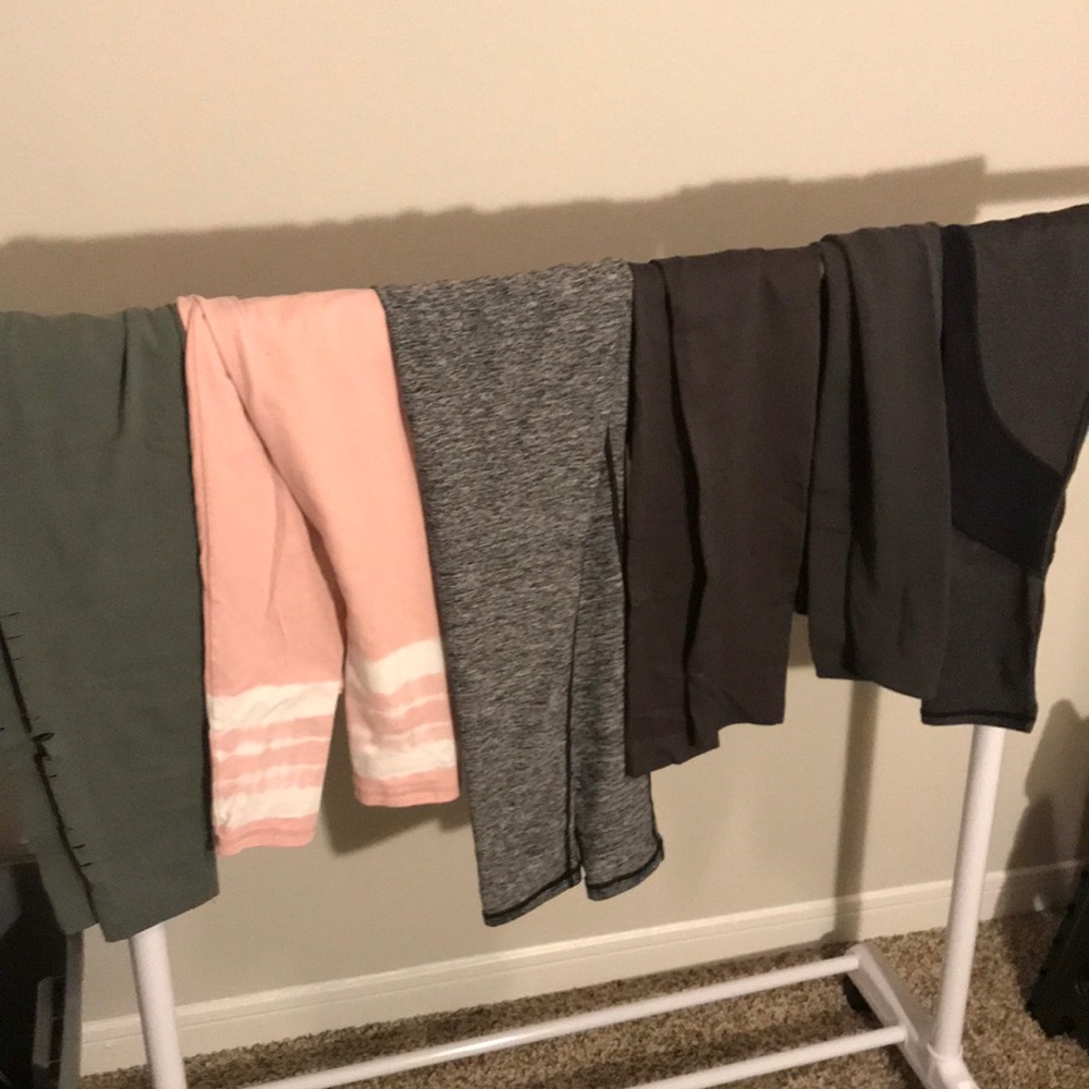 Colorful leggings bundle! 6 pairs